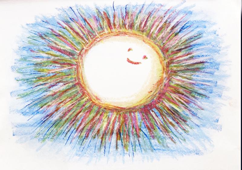 カラフルな光をふりまく笑顔の太陽のイラスト