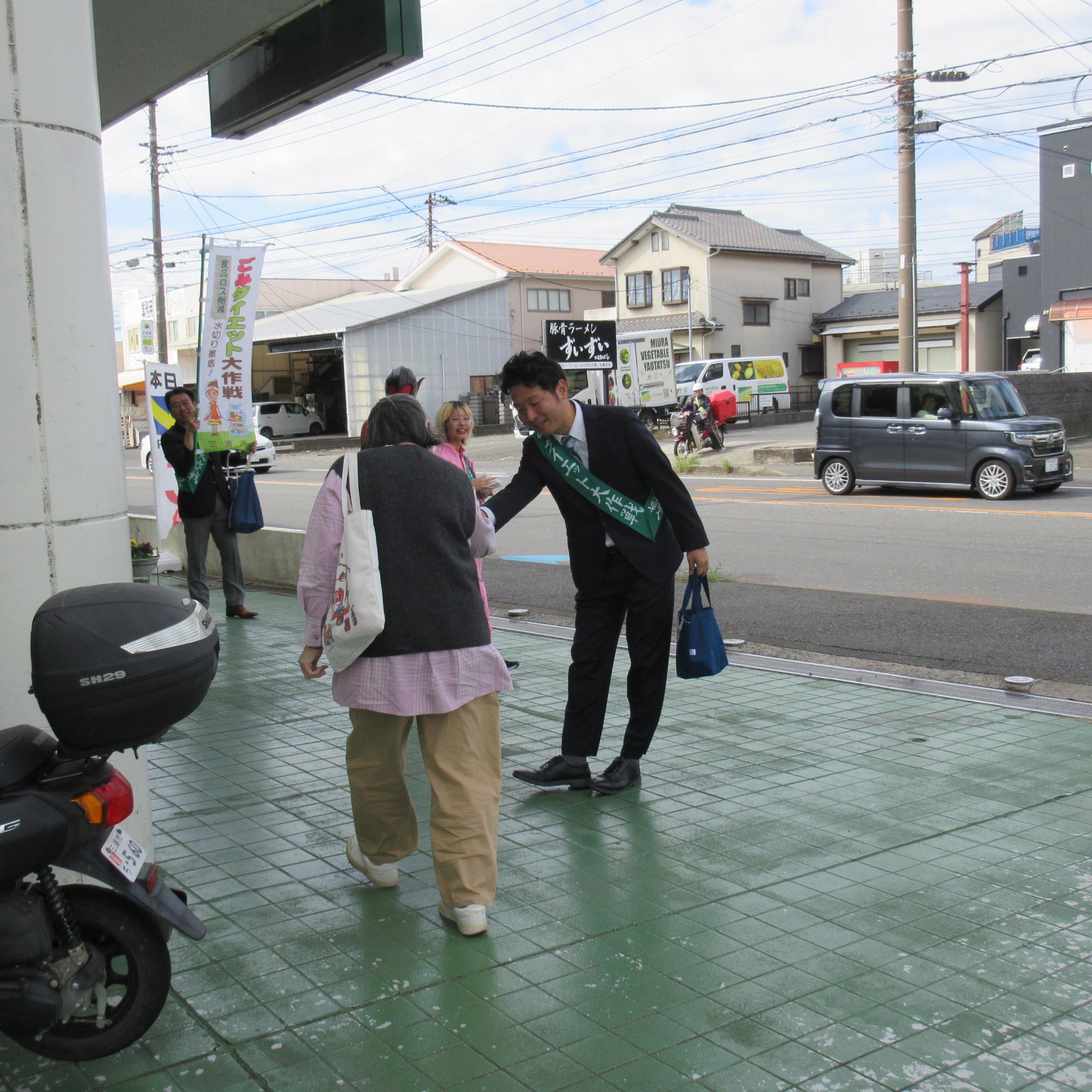 R7フジスーパー店頭キャンペーン3