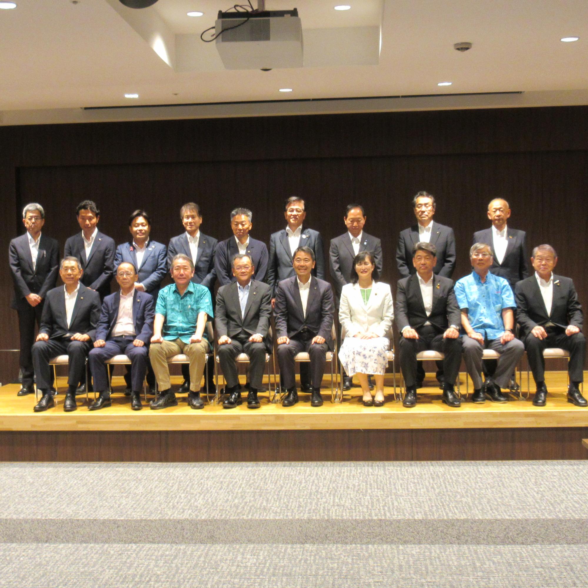 県市長会2