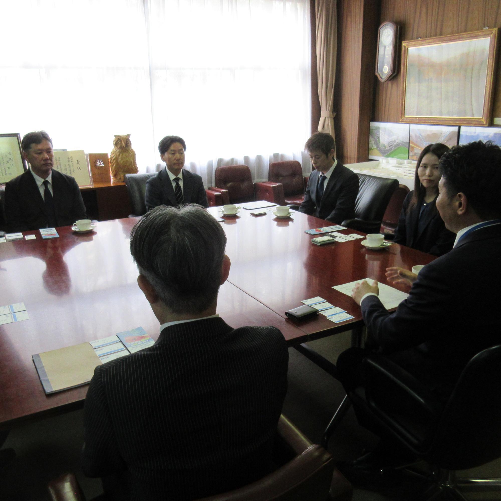 ウォーターエージェンシー寄附1